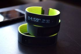重磅：HTC Grip健身智能手环将延期上市-硬蛋网