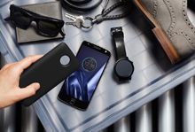 Moto Z 用神器的模块化实现你的异想天开-硬蛋网